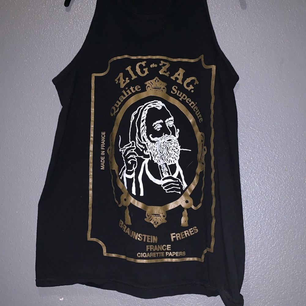 Zig Zag Tank